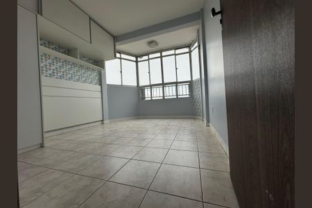 Apartamento para alugar com 58m², 3 quartos e 1 vagaQuarto 2