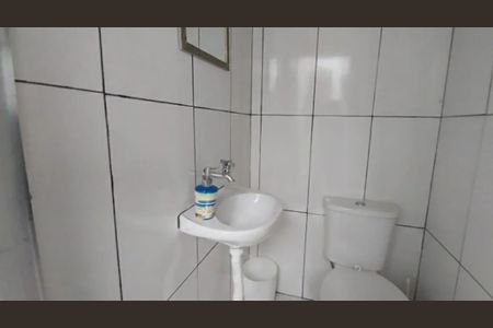 Foto 04 de casa à venda com 3 quartos, 100m² em Vila Constança, São Paulo