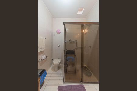Casa à venda com 150m², 3 quartos e 2 vagasBanheiro da Suíte