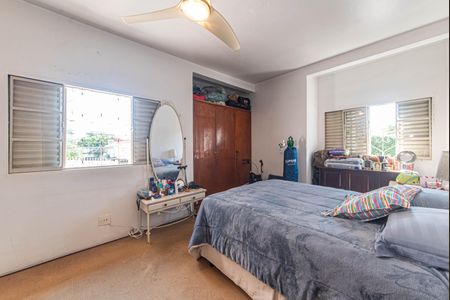 Casa à venda com 150m², 3 quartos e 2 vagasSuite