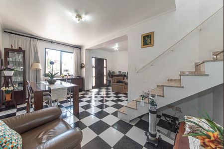 Sala de casa à venda com 3 quartos, 150m² em Parque Colonial, São Paulo