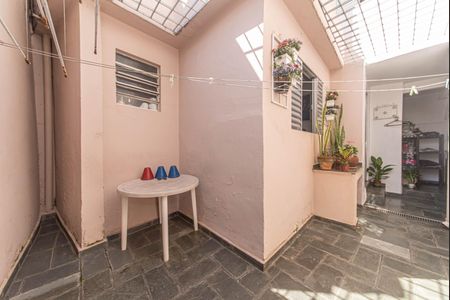 Casa à venda com 150m², 3 quartos e 2 vagasQuintal - Lavanderia