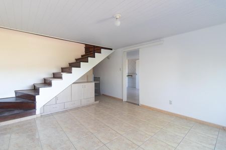 Sala de casa para alugar com 3 quartos, 298m² em Medianeira, Porto Alegre