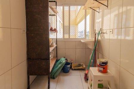 Apartamento para alugar com 72m², 2 quartos e 1 vagaÁrea de serviço