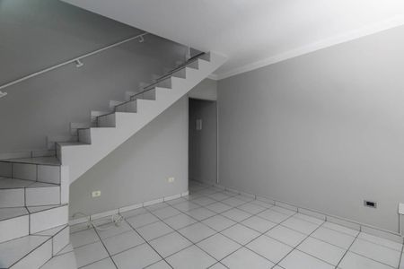 Sala de casa à venda com 3 quartos, 200m² em Vila Prudente, São Paulo