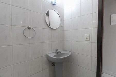 Casa para alugar com 100m², 3 quartos e 2 vagas Casa para alugar com 100m², 3 quartos e 2 vagasLavabo