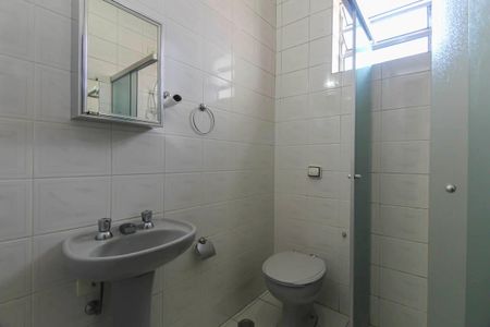 Casa para alugar com 100m², 3 quartos e 2 vagas Casa para alugar com 100m², 3 quartos e 2 vagasBanheiro