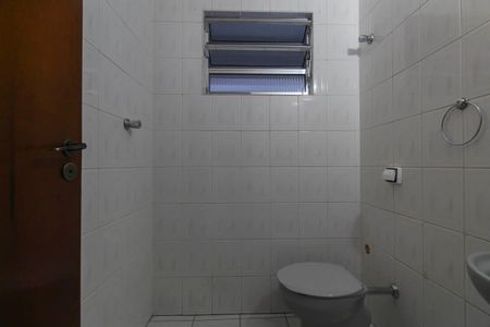 Casa para alugar com 100m², 3 quartos e 2 vagas Casa para alugar com 100m², 3 quartos e 2 vagasLavabo