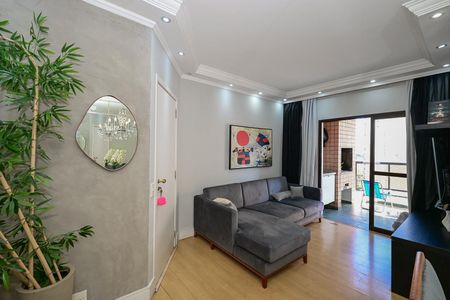 Sala de apartamento à venda com 3 quartos, 78m² em Vila Suzana, São Paulo