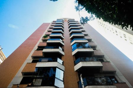 Apartamento à venda com 78m², 3 quartos e 2 vagasFachada
