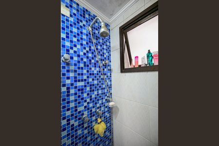 Apartamento à venda com 78m², 3 quartos e 2 vagasChuveiro do Banheiro 