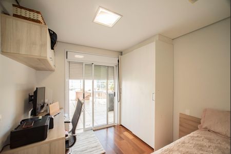 Apartamento à venda com 300m², 4 quartos e 3 vagasQuarto 2
