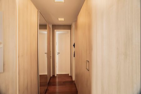 Apartamento à venda com 300m², 4 quartos e 3 vagasSuíte 1 - Closet