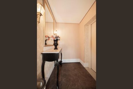 Apartamento à venda com 300m², 4 quartos e 3 vagasHall privativo