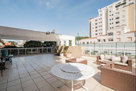 Apartamento à venda com 300m², 4 quartos e 3 vagasVaranda - Suíte 1 e Quarto 2