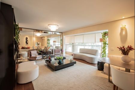 Apartamento à venda com 300m², 4 quartos e 3 vagasSala