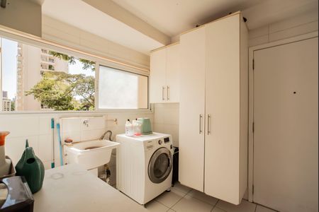 Apartamento à venda com 300m², 4 quartos e 3 vagasÁrea de Serviço