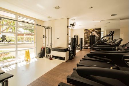 Apartamento à venda com 300m², 4 quartos e 3 vagasÁrea comum - Academia