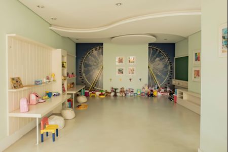 Apartamento à venda com 300m², 4 quartos e 3 vagasÁrea comum - Brinquedoteca