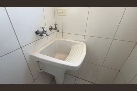 Apartamento à venda com 70m², 2 quartos e 1 vagaÁrea de Serviço