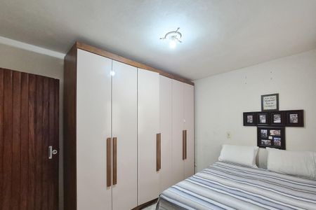 Quarto 2 de casa à venda com 2 quartos, 159m² em Vila Aurea, São Bernardo do Campo