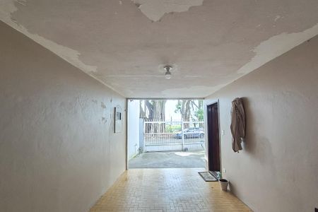 Casa à venda com 159m², 2 quartos e 3 vagasGaragem