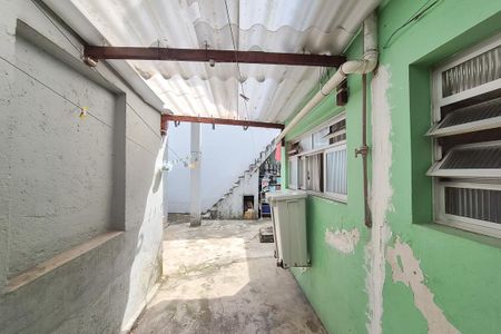 Casa à venda com 159m², 2 quartos e 3 vagasQuintal