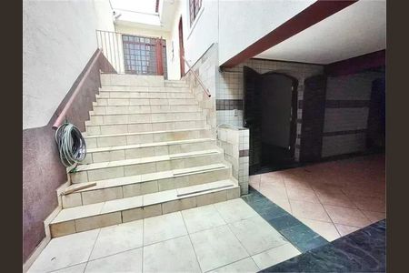 Casa à venda com 147m², 3 quartos e sem vaga
