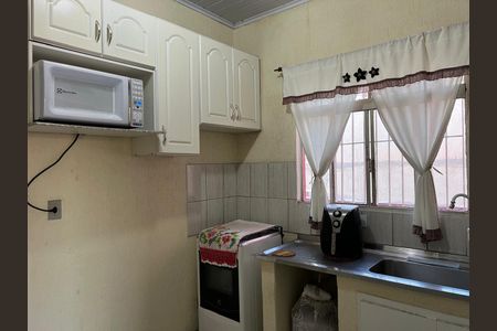 Cozinha de casa para alugar com 1 quarto, 70m² em Vila Medeiros, São Paulo
