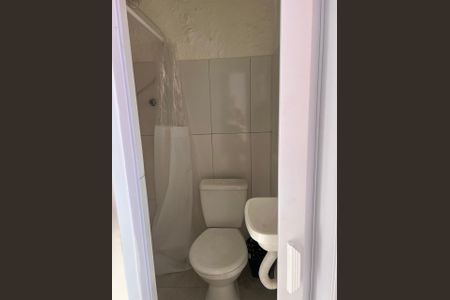 Casa para alugar com 70m², 1 quarto e sem vagaBanheiro