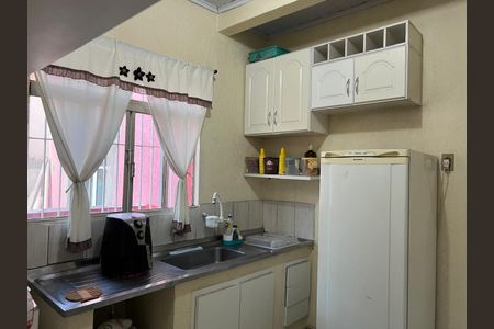 Cozinha de casa para alugar com 1 quarto, 70m² em Vila Medeiros, São Paulo
