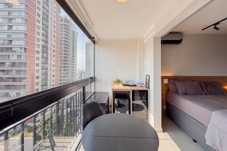 Studio à venda com 30m², 1 quarto e sem vagaVaranda