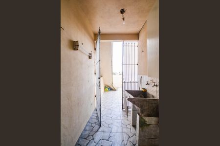 Casa para alugar com 70m², 3 quartos e sem vagaÁrea de Serviço