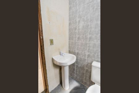 Casa para alugar com 70m², 3 quartos e sem vagaBanheiro