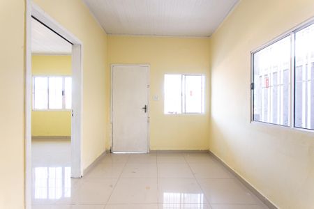 Sala de casa para alugar com 2 quartos, 70m² em Vila Nova Savoia, São Paulo