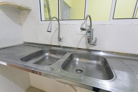 Casa para alugar com 70m², 2 quartos e 1 vagaCozinha