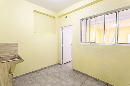 Casa para alugar com 70m², 2 quartos e 1 vagaÁrea de Serviço