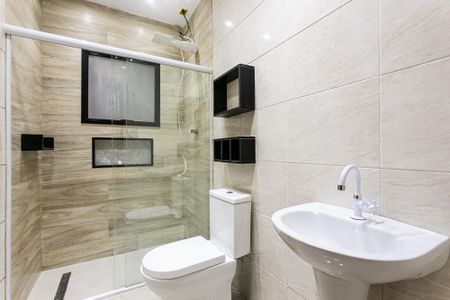 Casa para alugar com 70m², 2 quartos e 1 vagaBanheiro