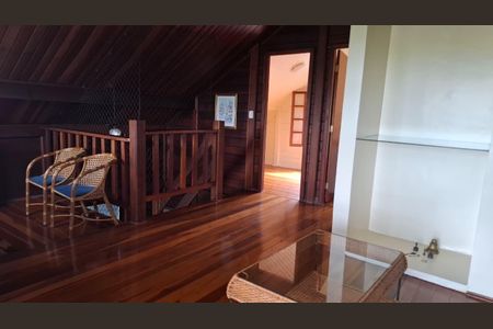 Casa à venda com 163m², 4 quartos e 4 vagasFoto 06