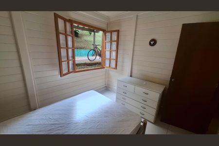 Foto 39 de casa à venda com 4 quartos, 163m² em Canto das Águas, Rio Acima