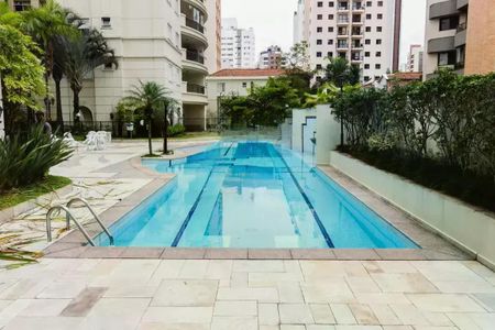 Apartamento à venda com 126m², 4 quartos e 4 vagas