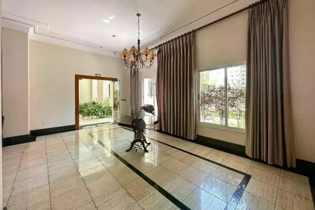 Apartamento à venda com 126m², 4 quartos e 4 vagas