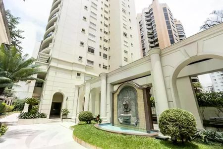 Apartamento à venda com 126m², 4 quartos e 4 vagas