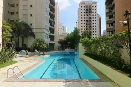 Apartamento à venda com 126m², 4 quartos e 4 vagas