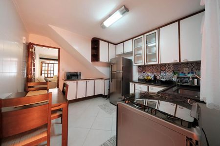 Casa para alugar com 100m², 2 quartos e 1 vagaCozinha