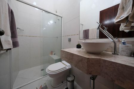 Casa para alugar com 100m², 2 quartos e 1 vagaBanheiro 1