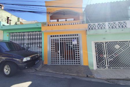 Casa para alugar com 100m², 2 quartos e 1 vagaFachada