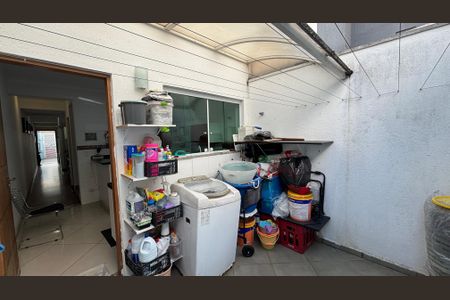 Casa para alugar com 115m², 2 quartos e 1 vagaÁrea de Serviço