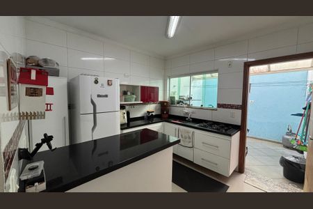 Casa para alugar com 115m², 2 quartos e 1 vagaCozinha