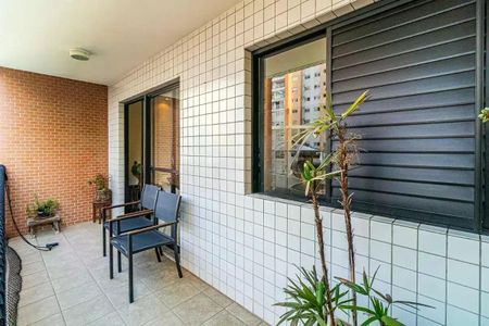 Apartamento à venda com 107m², 3 quartos e 2 vagas